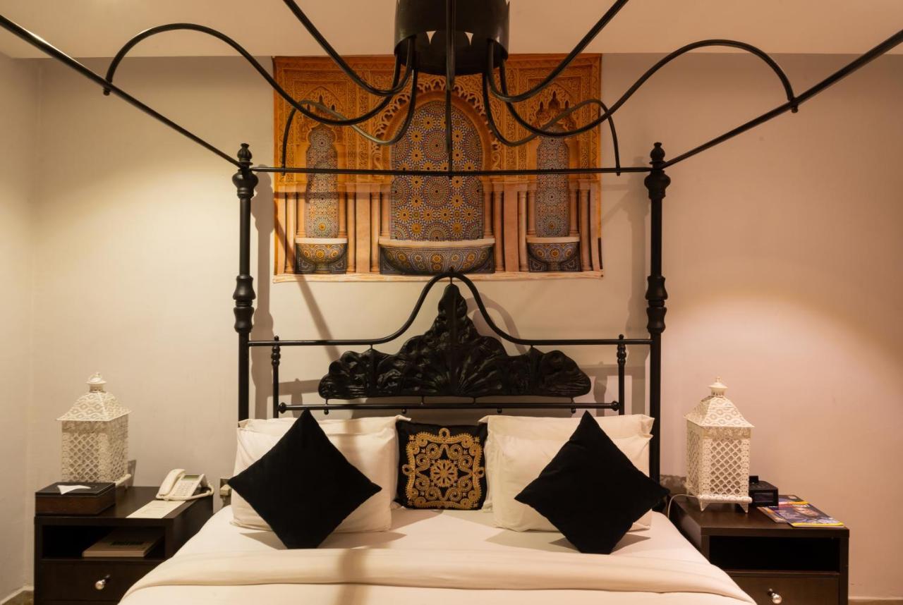 Villa Monument Hotel Aliayabiagba Ngoại thất bức ảnh