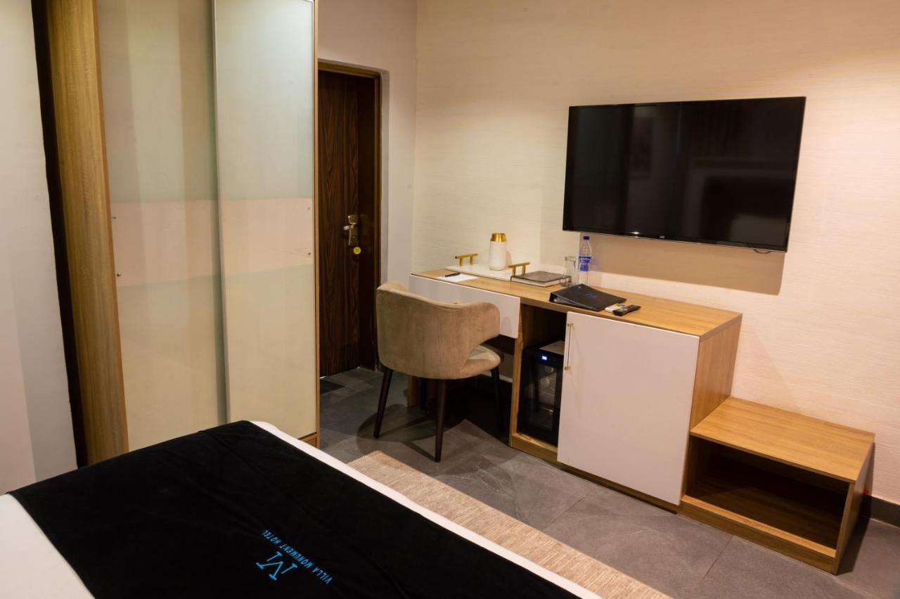 Villa Monument Hotel Aliayabiagba Ngoại thất bức ảnh