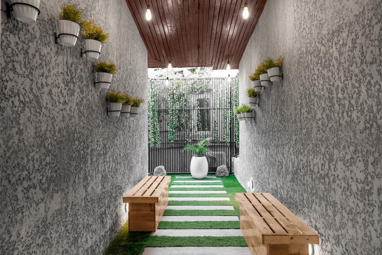 Villa Monument Hotel Aliayabiagba Ngoại thất bức ảnh